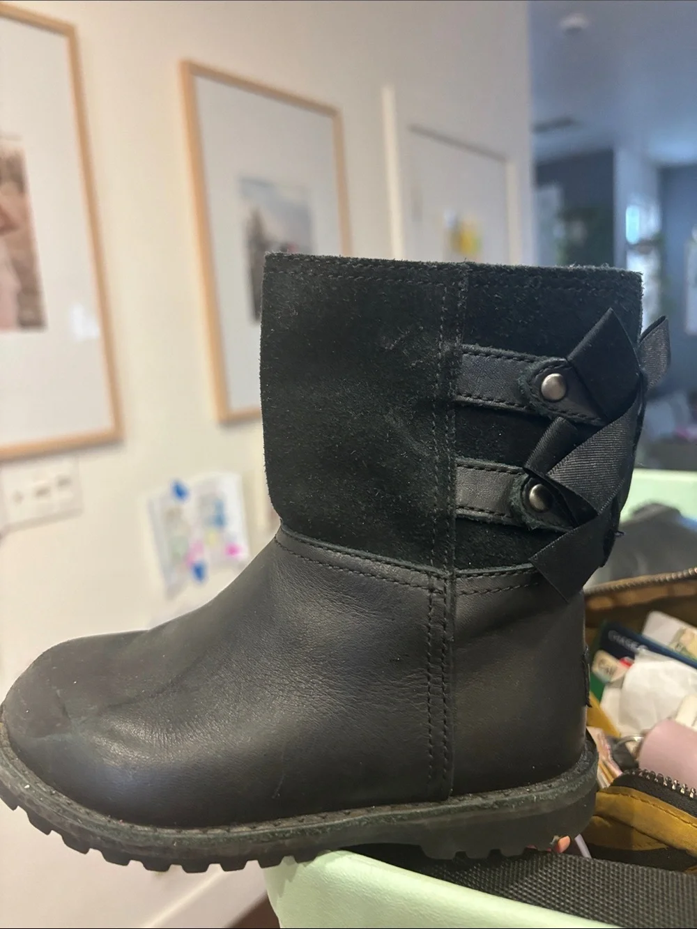 UGG Black Ribbon-Back Ankle Boot Toddler 7